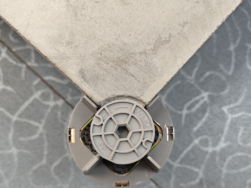 Compatible Nichias Raised Floor Pedestal 1.jpg Compatible Nichias Raised Floor Pedestal 1.jpg